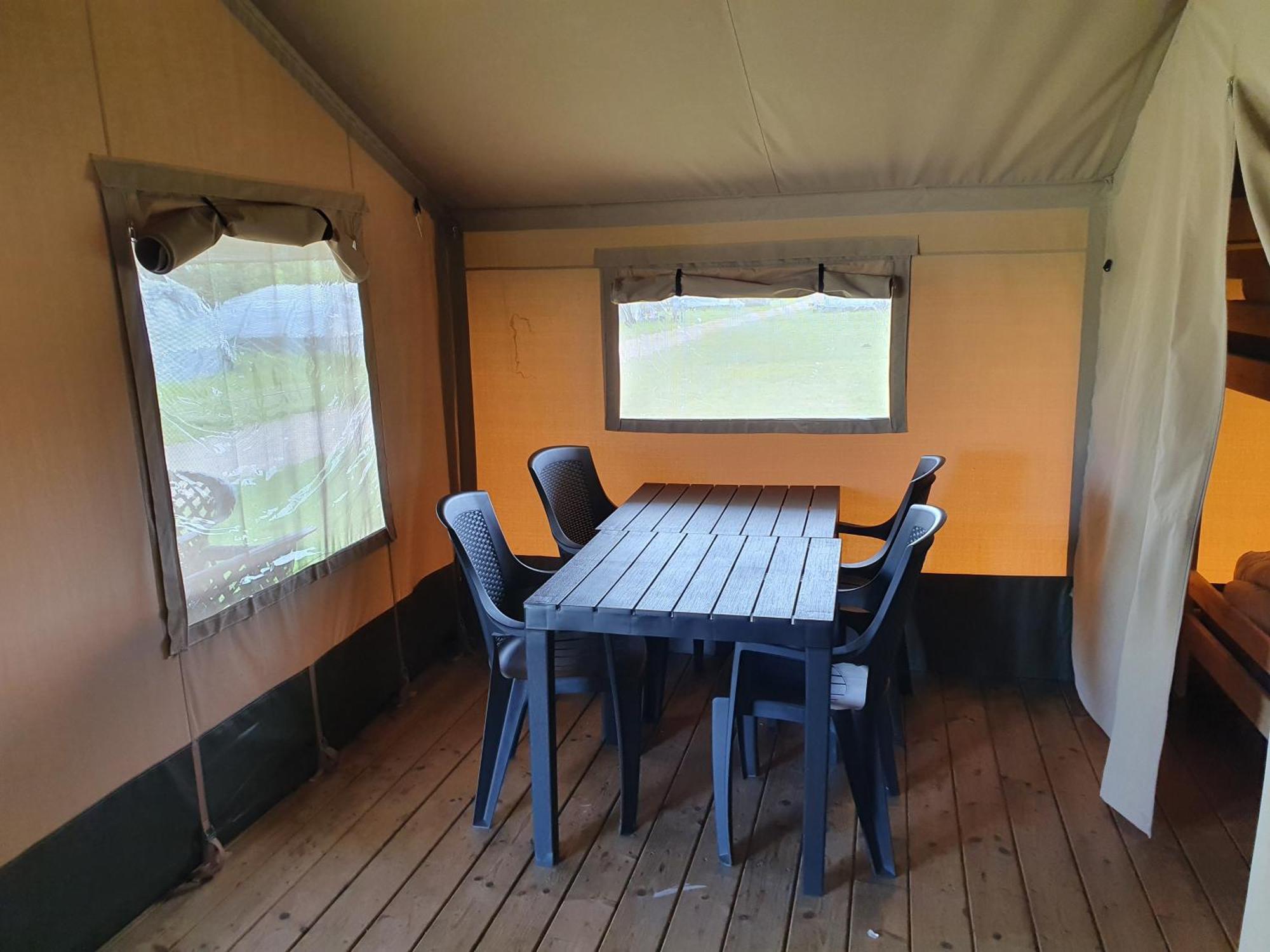 Camping De Oude Rijn Ter Aar Szoba fotó